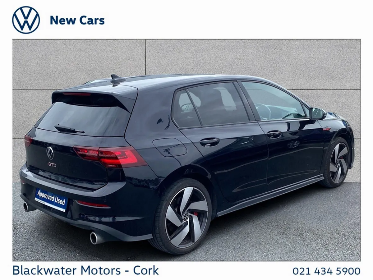 Volkswagen Golf Estate, Diesel, 2023, Black