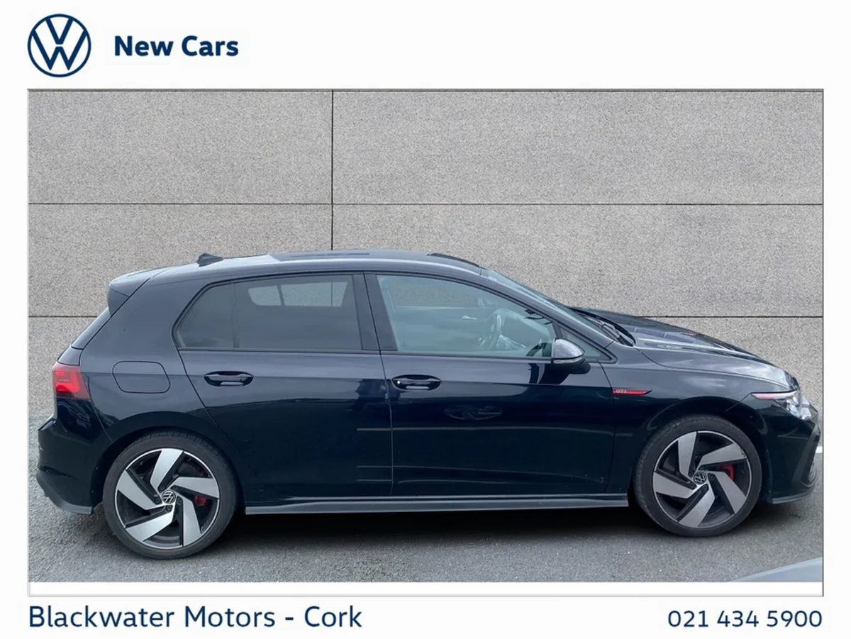 Volkswagen Golf Estate, Diesel, 2023, Black