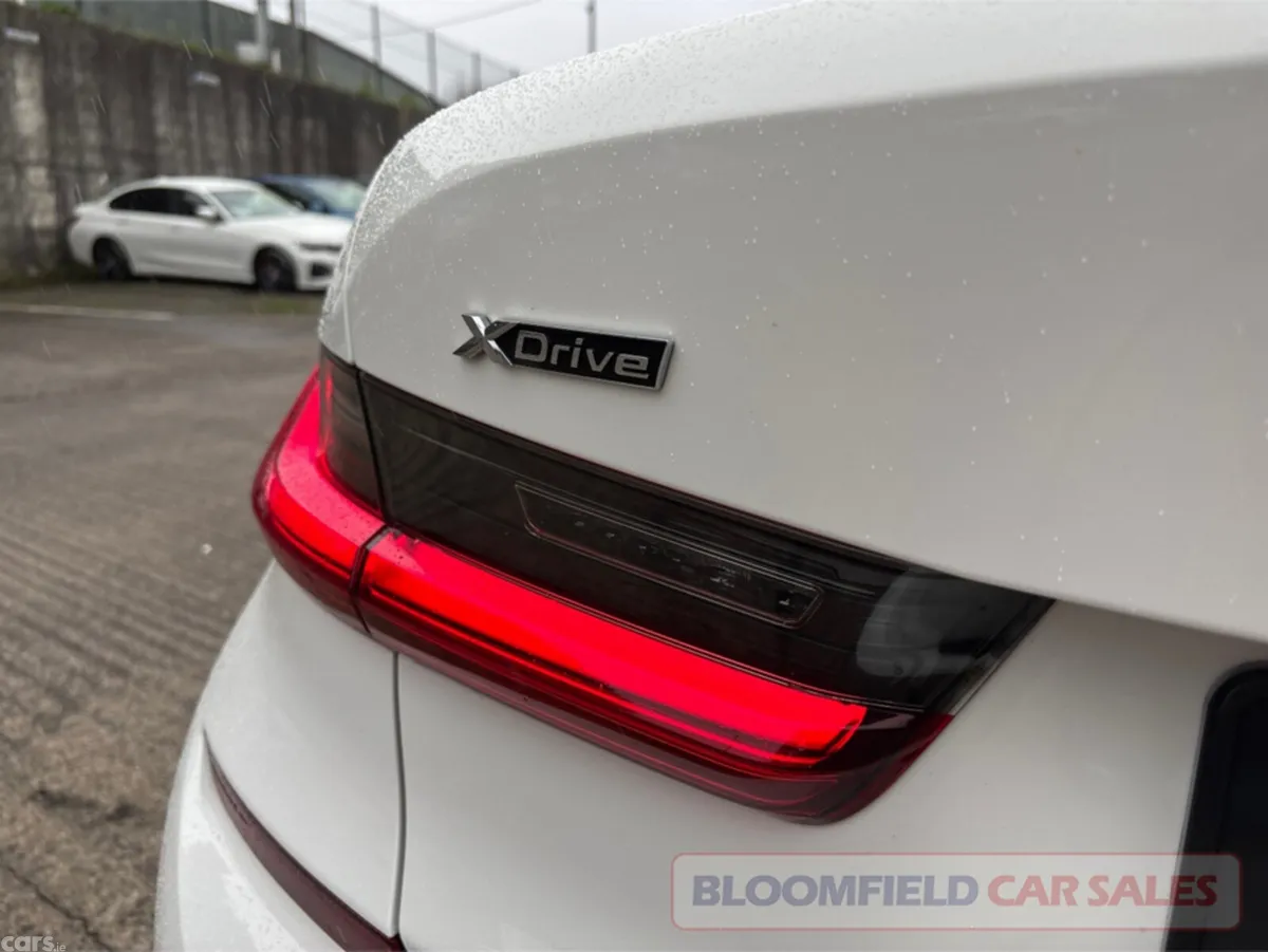 BMW 3-Series Saloon, Diesel, 2019, White