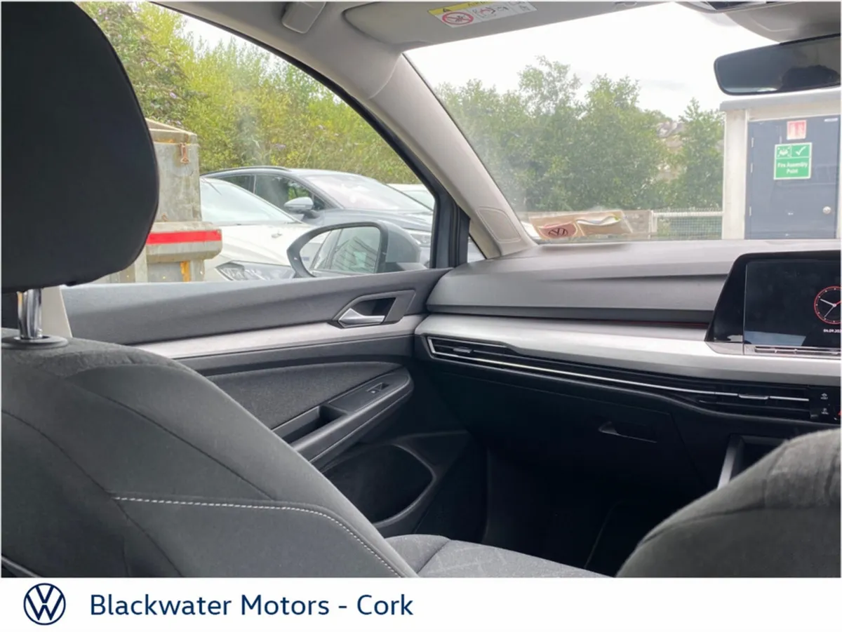 Volkswagen Golf Estate, Petrol, 2024, Black