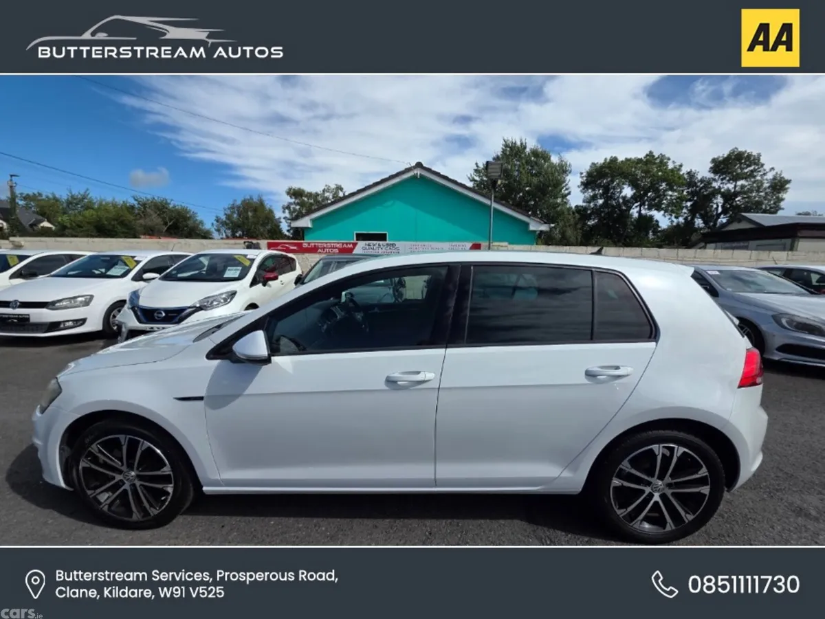 Volkswagen Golf Hatchback, Petrol, 2015, White