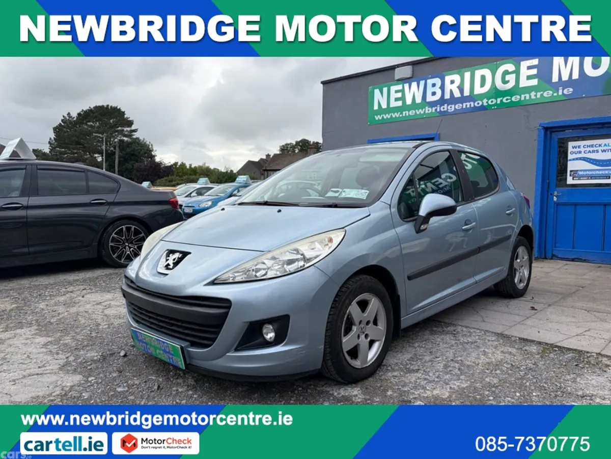 Peugeot 207 Hatchback, Petrol, 2009, Blue