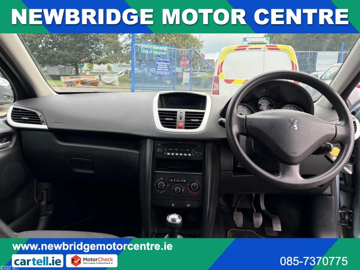 Peugeot 207 Hatchback, Petrol, 2009, Blue