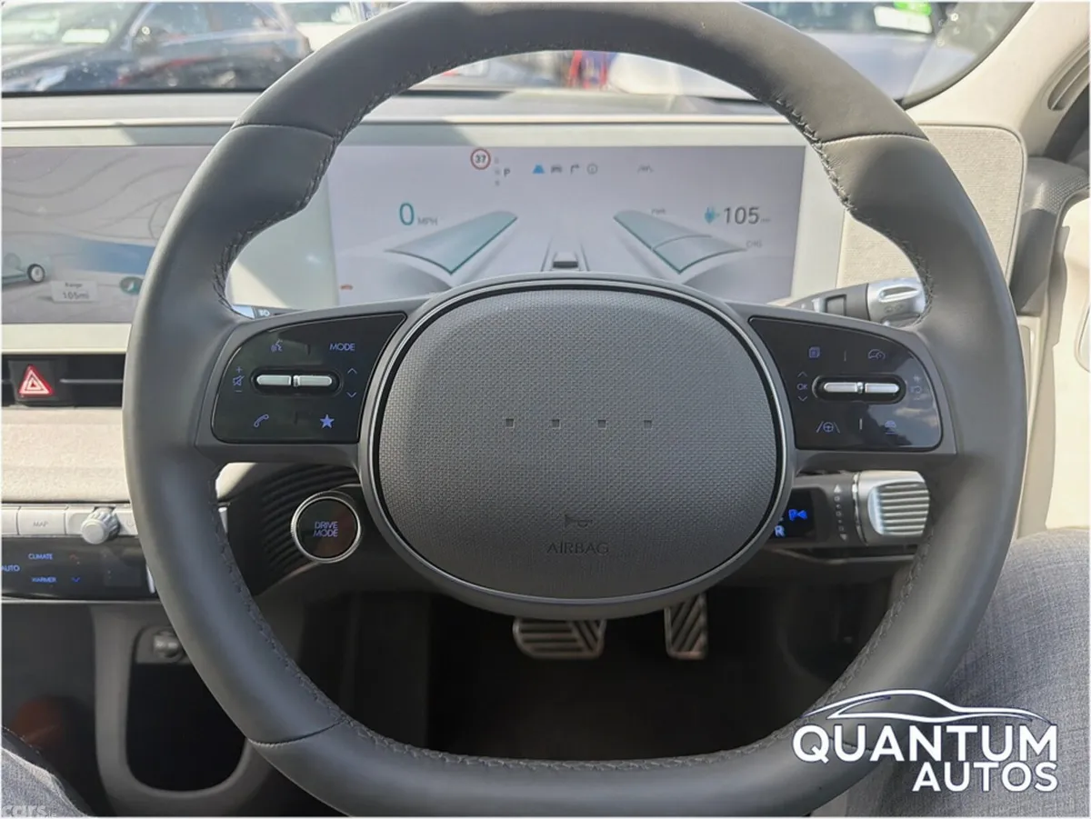 Hyundai IONIQ 5 Hatchback, Electric, 2023, Gold