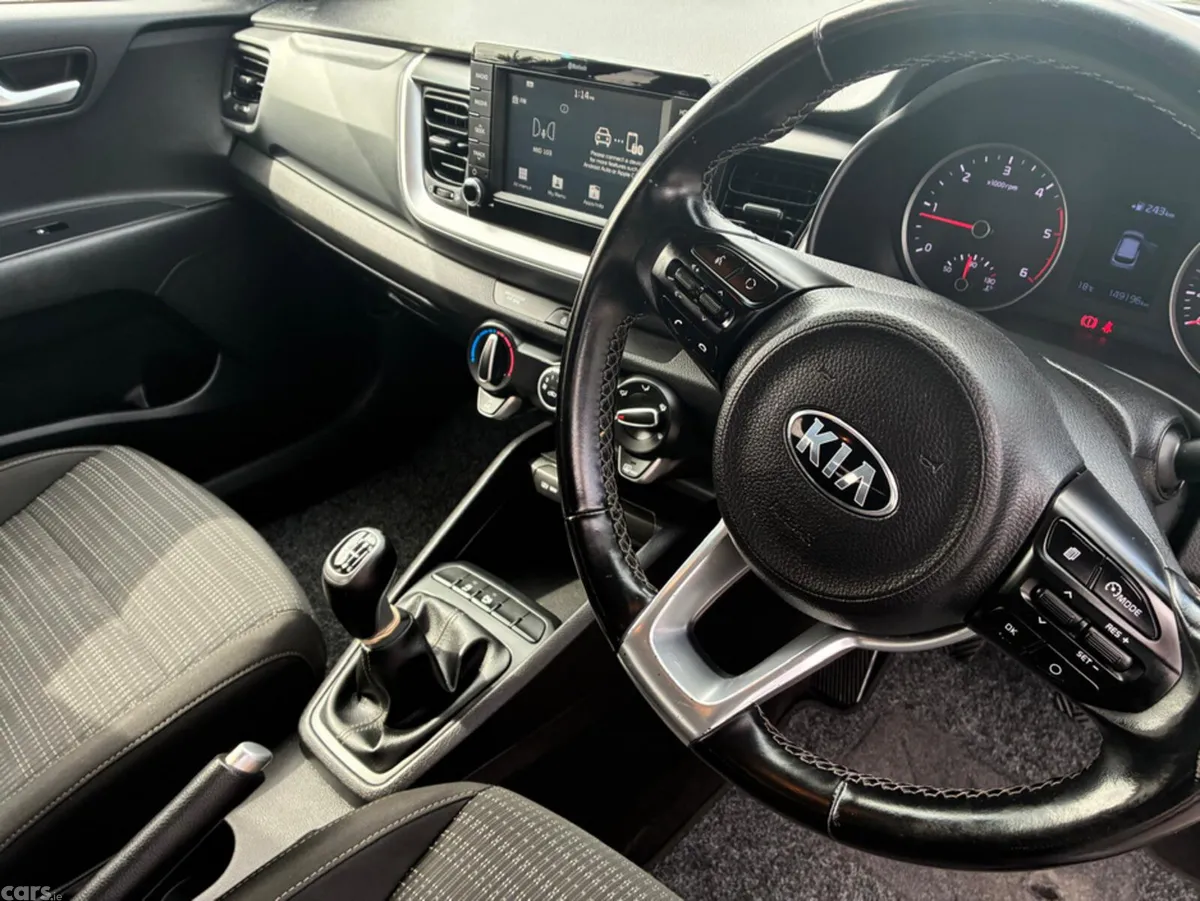 Kia Stonic Hatchback, Diesel, 2021, Grey