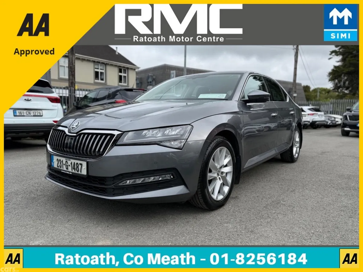 Skoda Superb Hatchback, Diesel, 2023, Grey