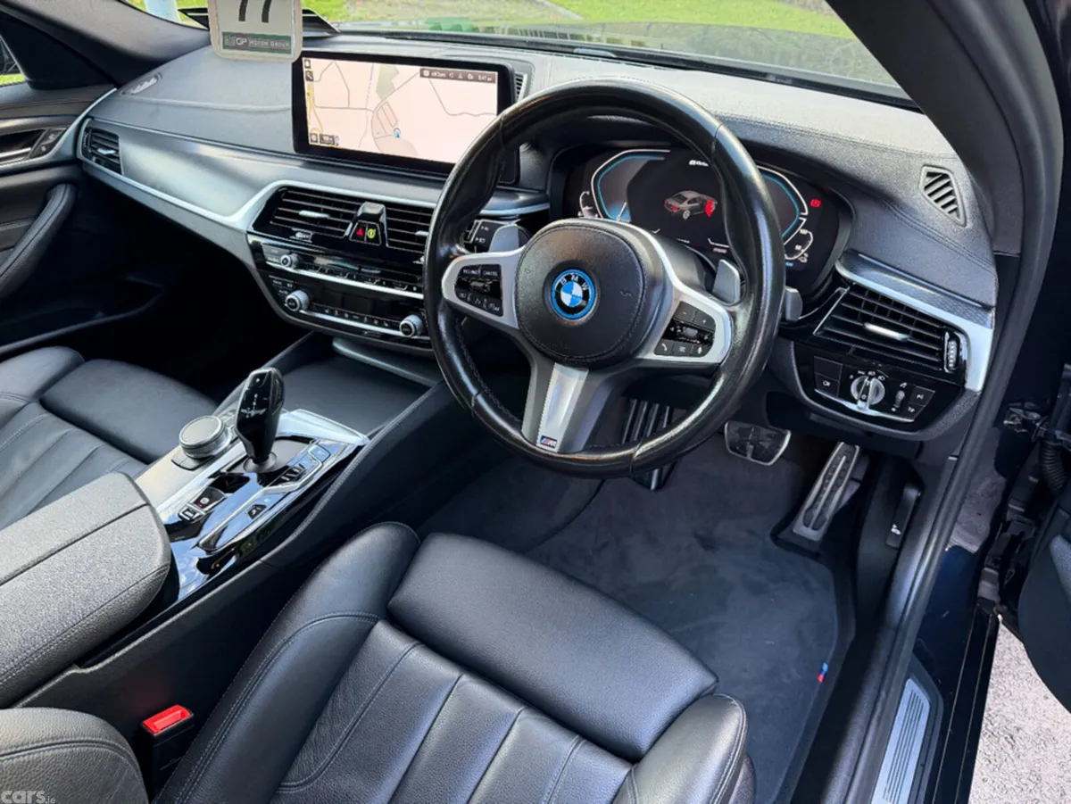 BMW 5-Series Saloon, Petrol Plug-in Hybrid, 2022, Black
