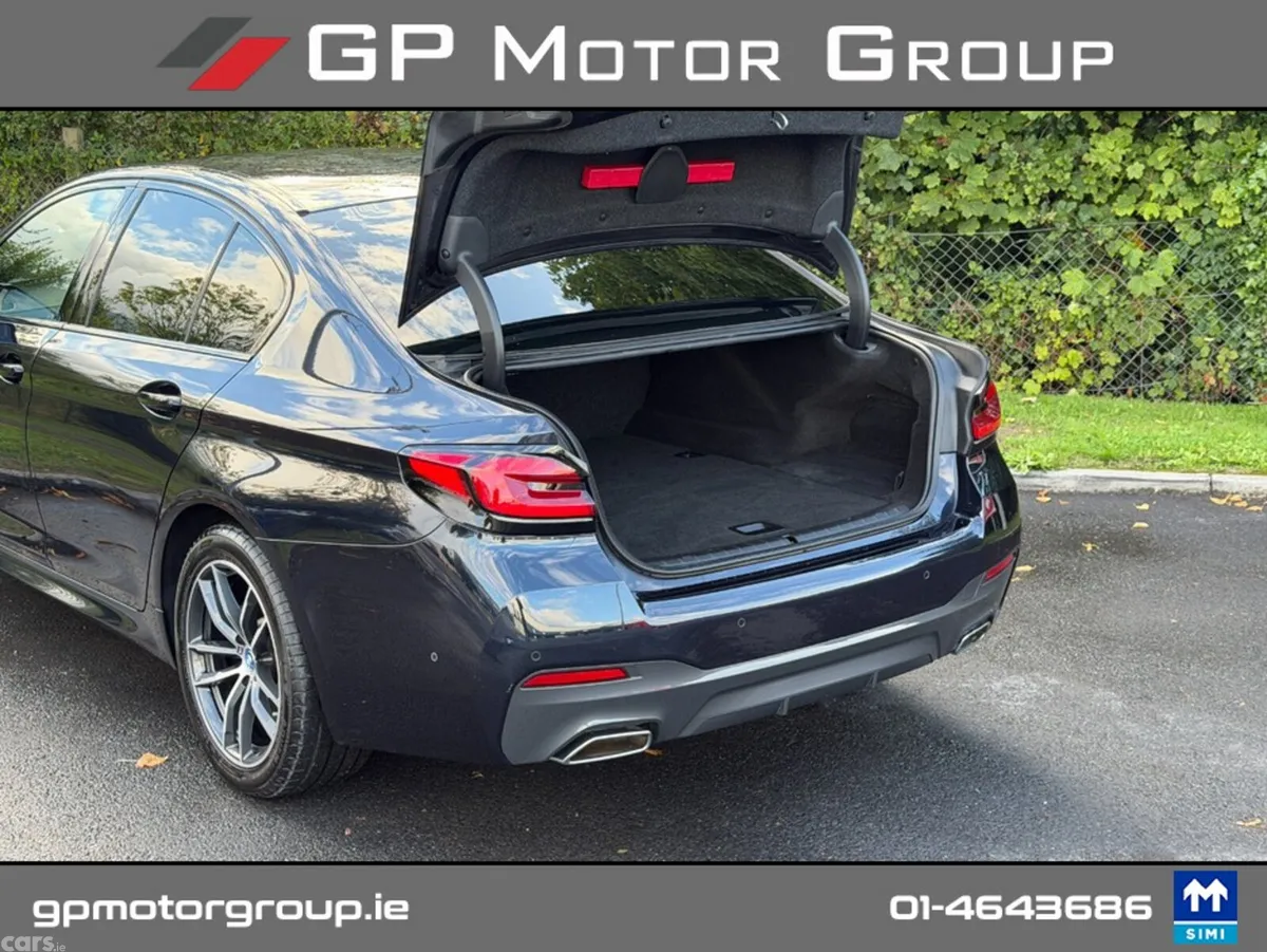 BMW 5-Series Saloon, Petrol Plug-in Hybrid, 2022, Black