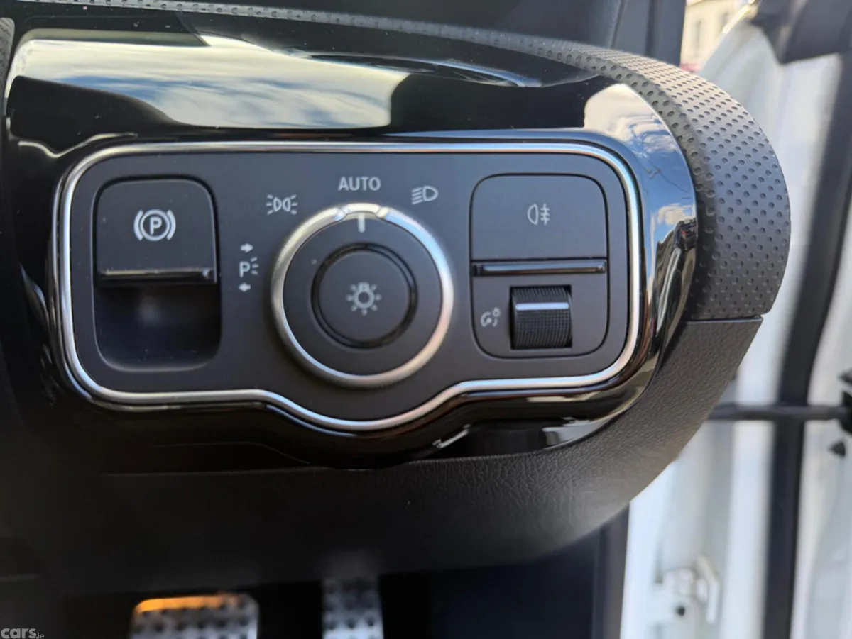Mercedes-Benz CLA Saloon, Diesel, 2022, White