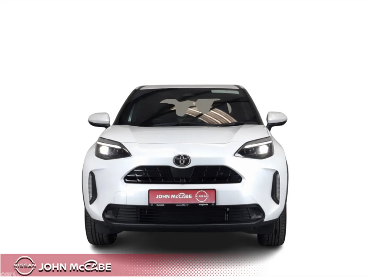 Toyota Yaris Cross SUV, Petrol Hybrid, 2024, White