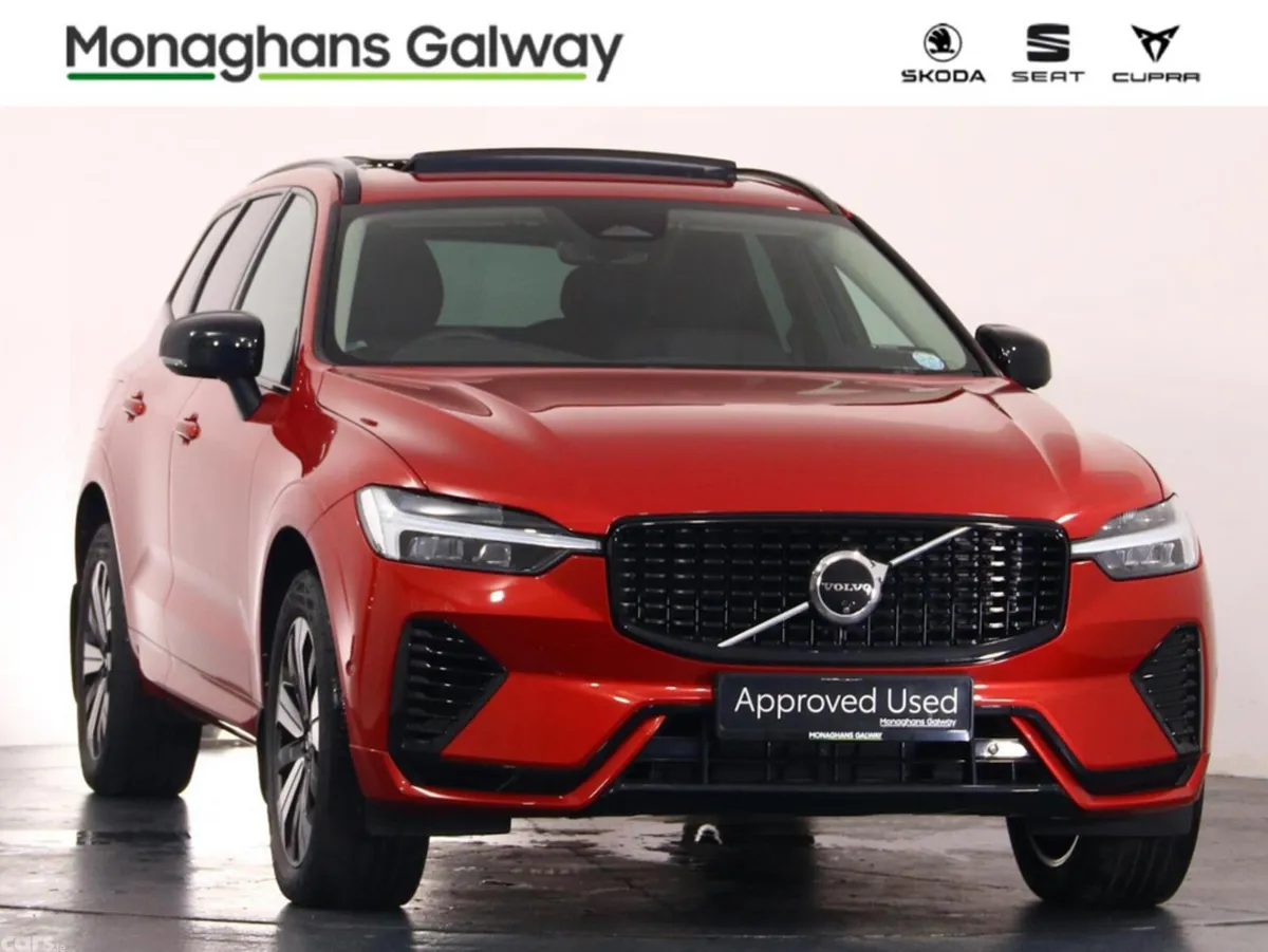 Volvo XC60 SUV, Petrol Plug-in Hybrid, 2023, Orange