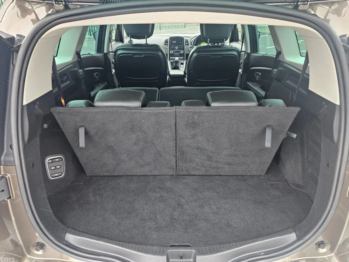 Renault Grand Scenic Hatchback, Diesel, 2017, Brown