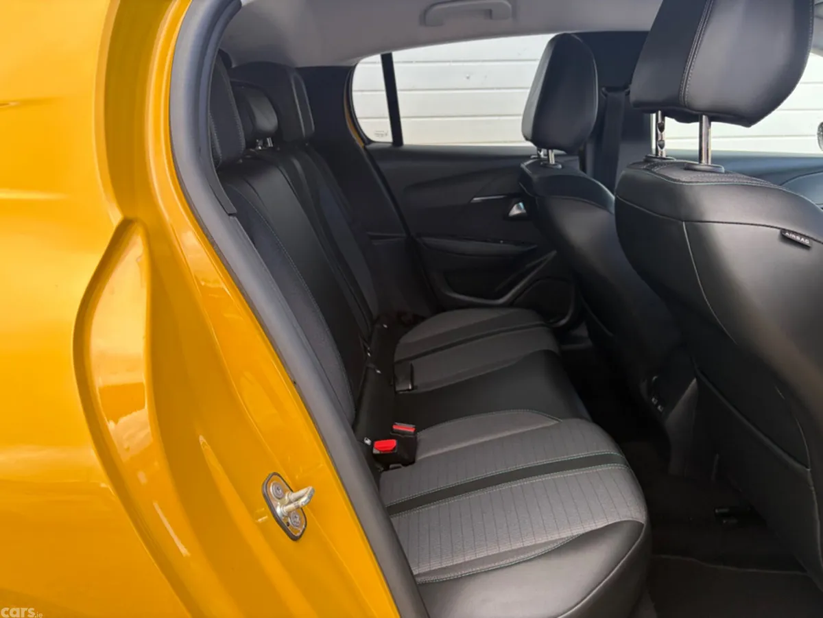 Peugeot 208 Hatchback, Petrol, 2020, Yellow
