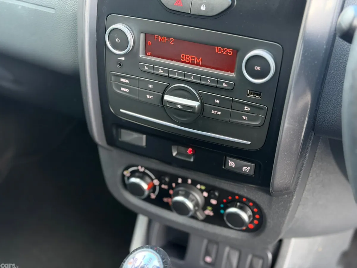 Dacia Duster MPV, Diesel, 2018, White