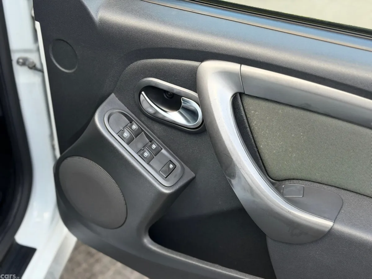 Dacia Duster MPV, Diesel, 2018, White
