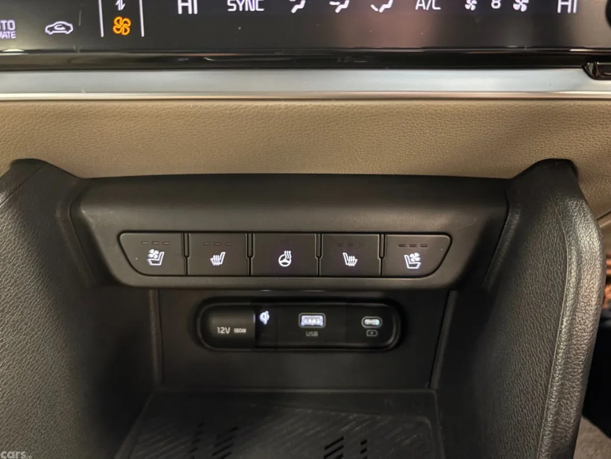 Kia Sportage SUV, Diesel, 2023, Grey