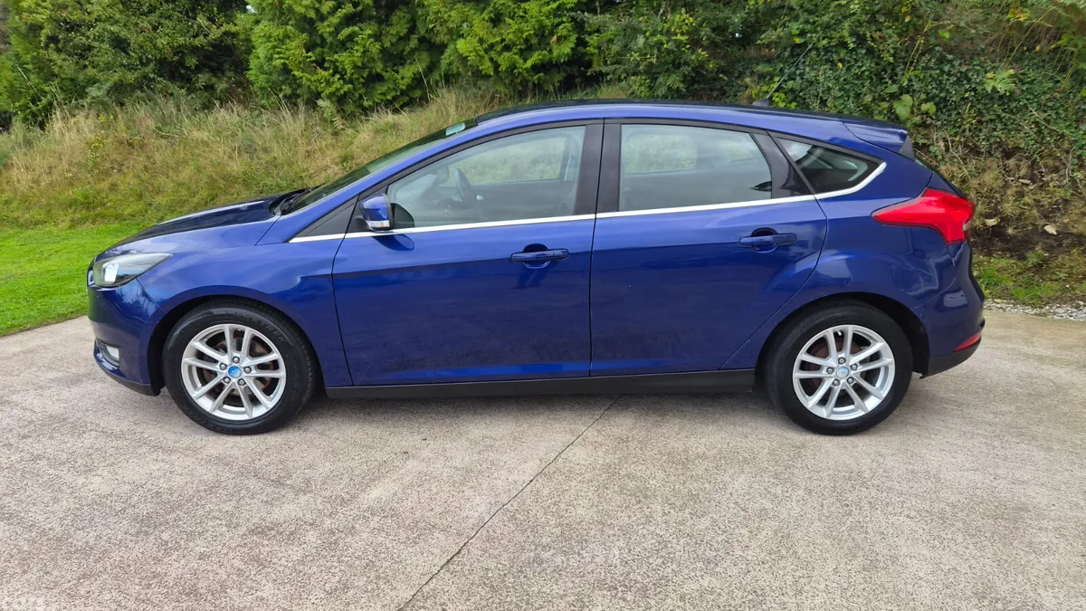 Ford Focus Hatchback, Diesel, 2016, Blue