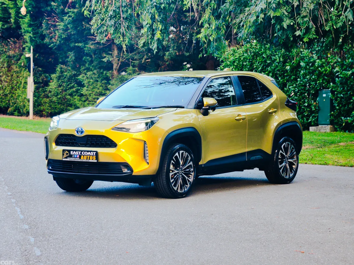 Toyota Yaris Cross Estate, Petrol Hybrid, 2021, Gold