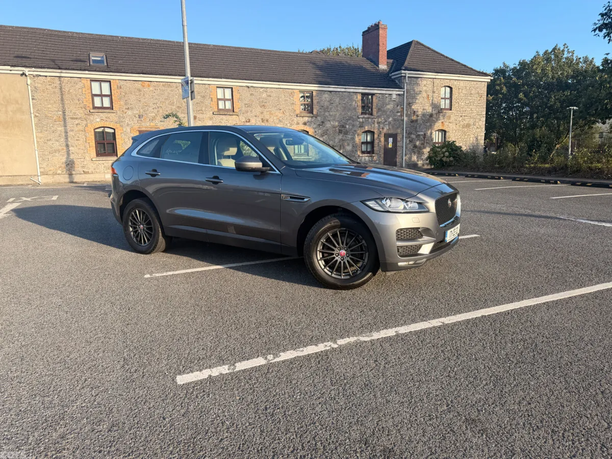 Jaguar F-Pace SUV, Diesel, 2017, Grey