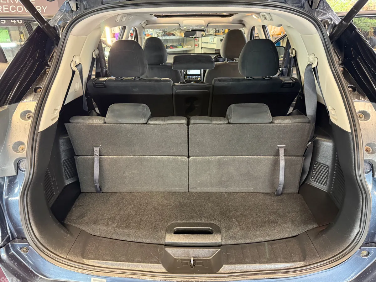 Nissan X-Trail SUV, Diesel, 2017, Blue