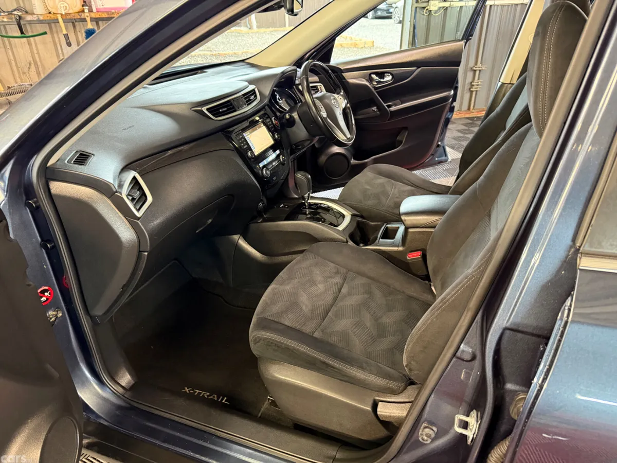 Nissan X-Trail SUV, Diesel, 2017, Blue