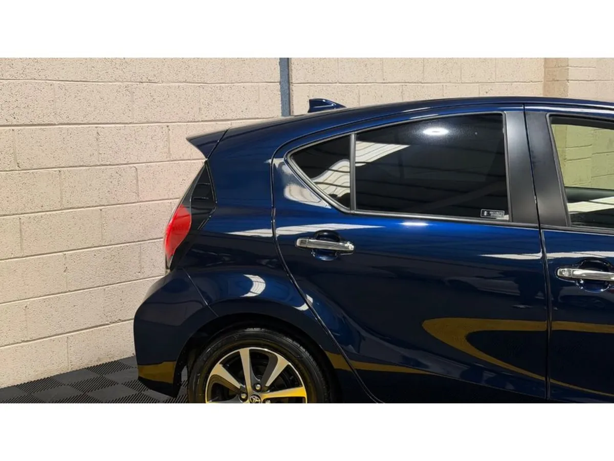 Toyota Aqua Hatchback, Petrol Hybrid, 2019, Blue