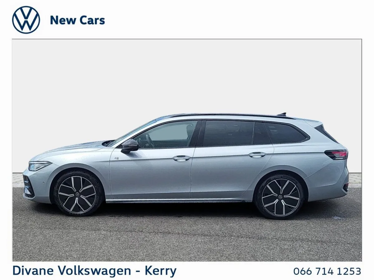 Volkswagen Passat Estate, Diesel, 2027, Silver