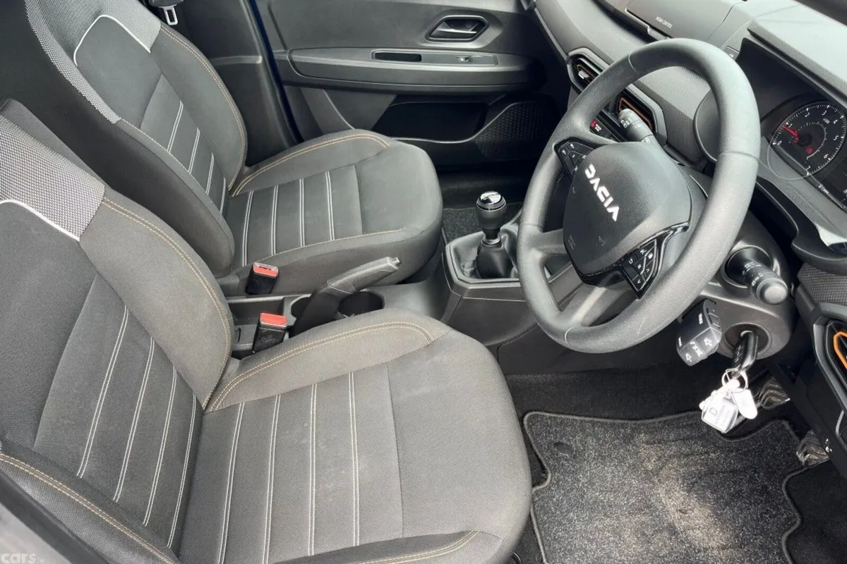 Dacia Sandero Stepway Hatchback, Petrol, 2023, Blue