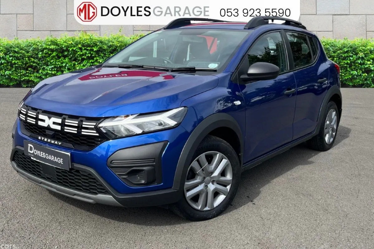 Dacia Sandero Stepway Hatchback, Petrol, 2023, Blue
