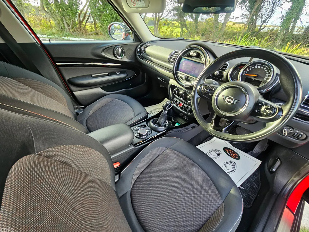 Mini Clubman Hatchback, Diesel, 2019, Red