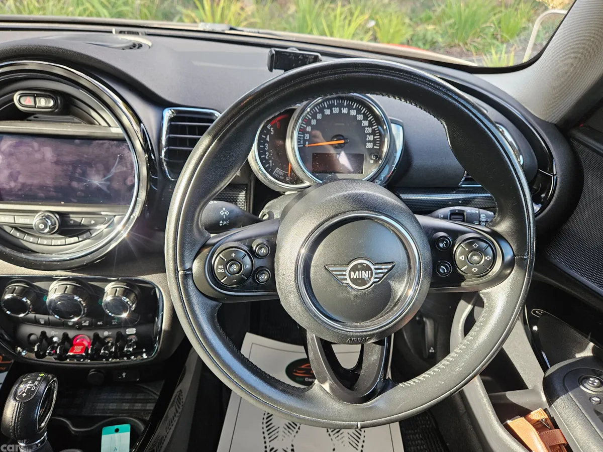 Mini Clubman Hatchback, Diesel, 2019, Red