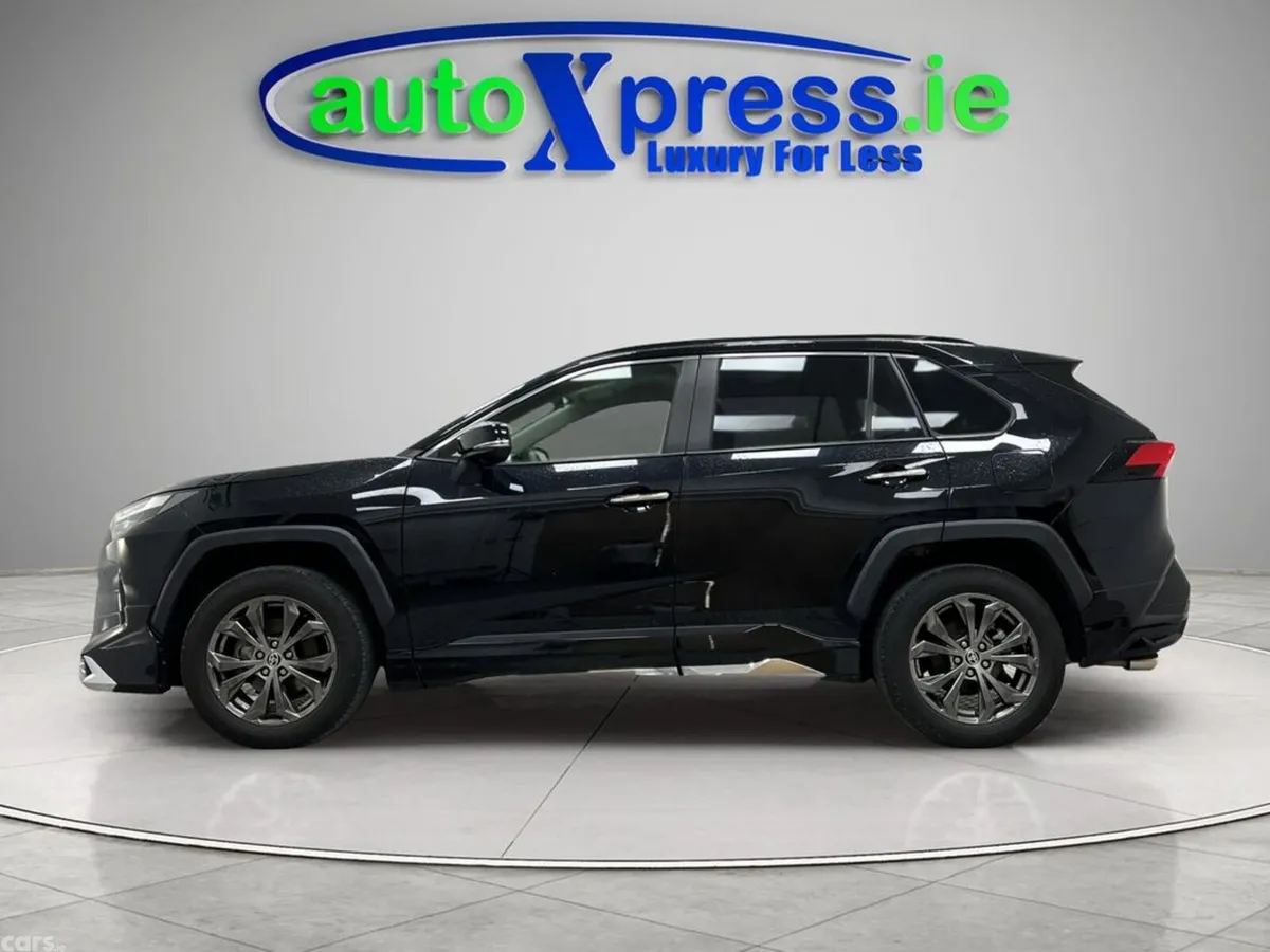 Toyota RAV4 SUV, Petrol Hybrid, 2023, Black