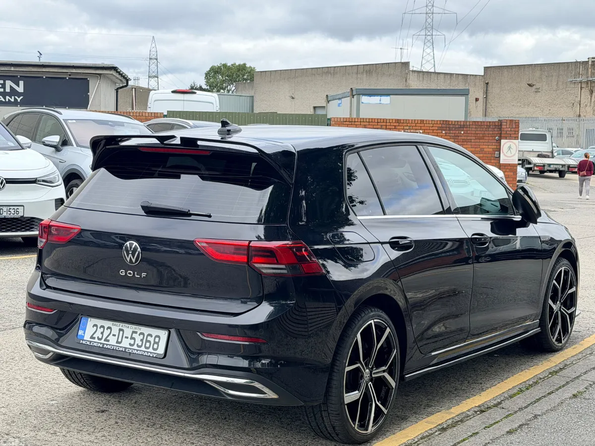 Volkswagen Golf Estate, Diesel, 2023, Black