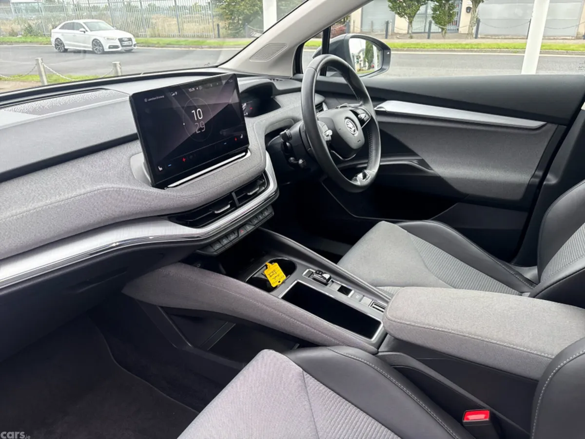 Skoda Enyaq SUV, Electric, 2023, Black