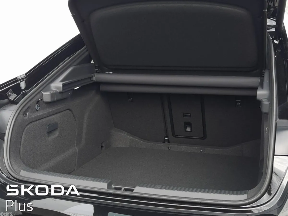 Skoda Superb Saloon, Diesel, 2026, Black