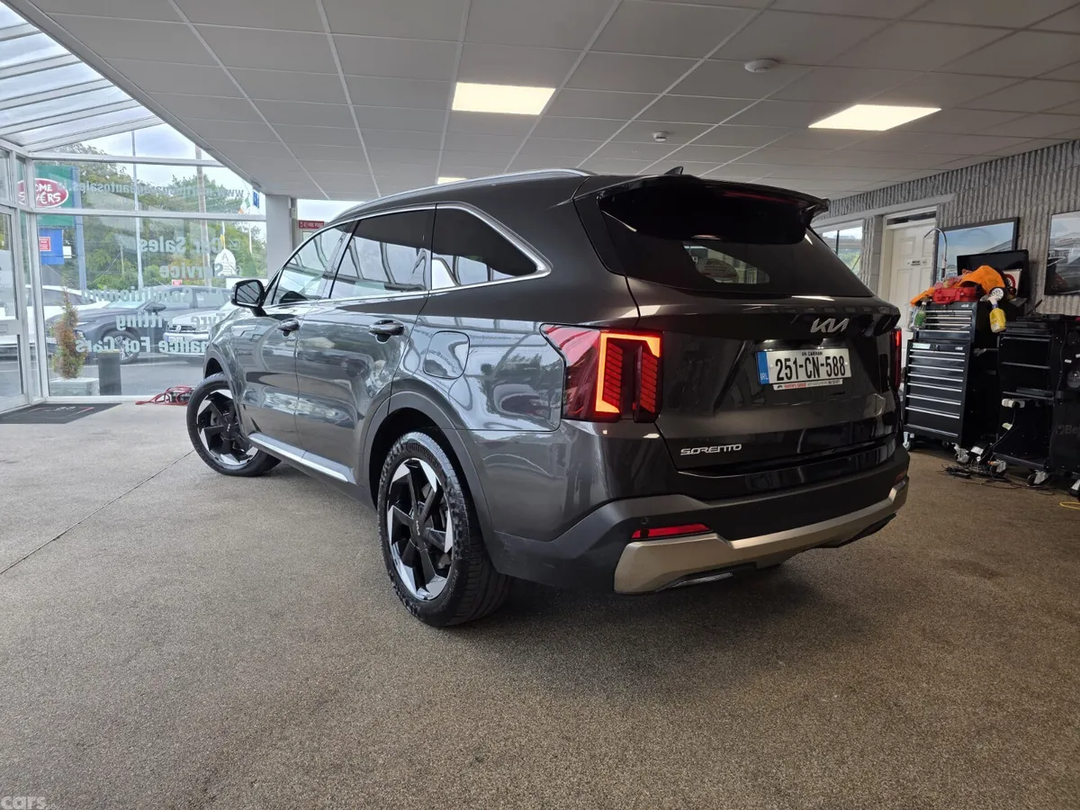 Kia Sorento SUV, Diesel, 2025, Grey