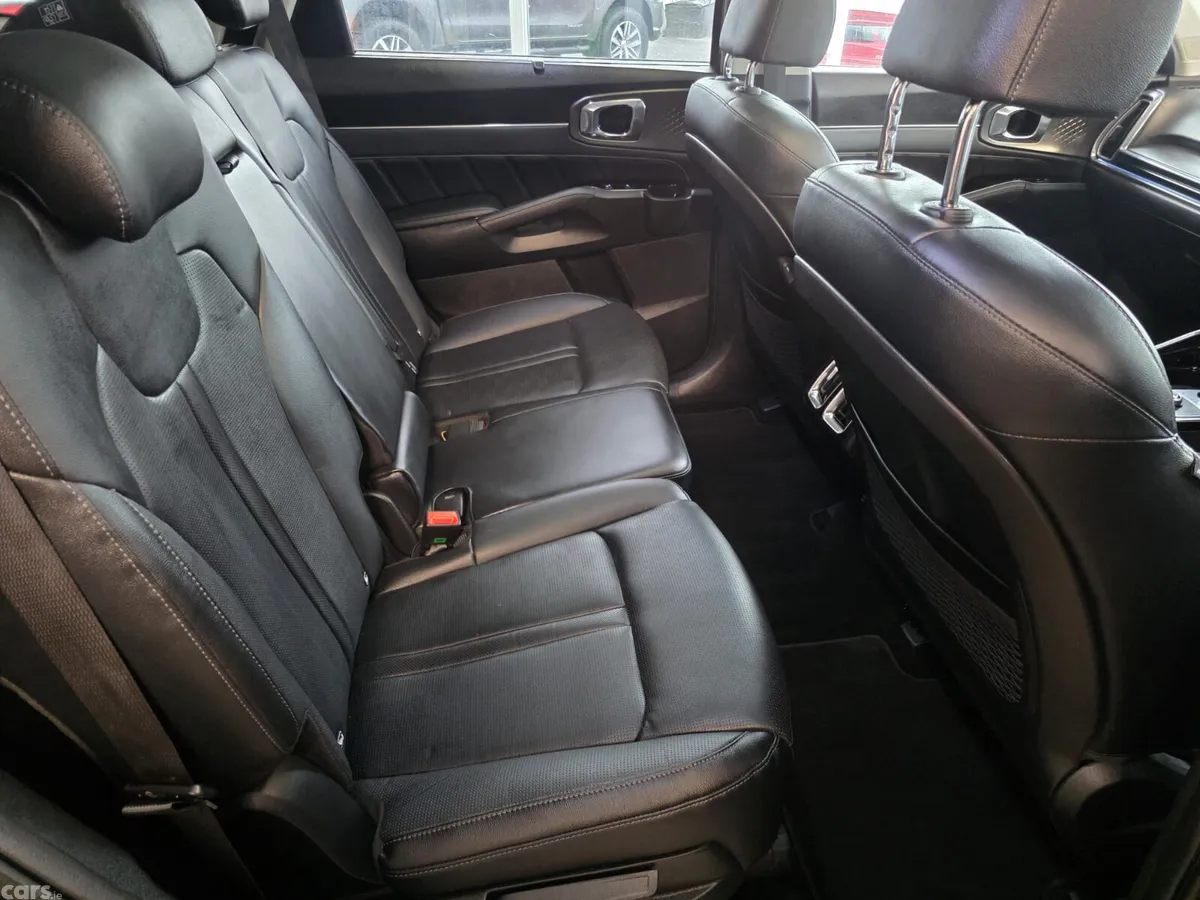 Kia Sorento SUV, Diesel, 2025, Grey