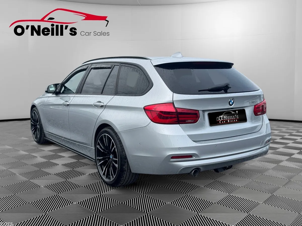BMW 3-Series Estate, Diesel, 2019, Silver