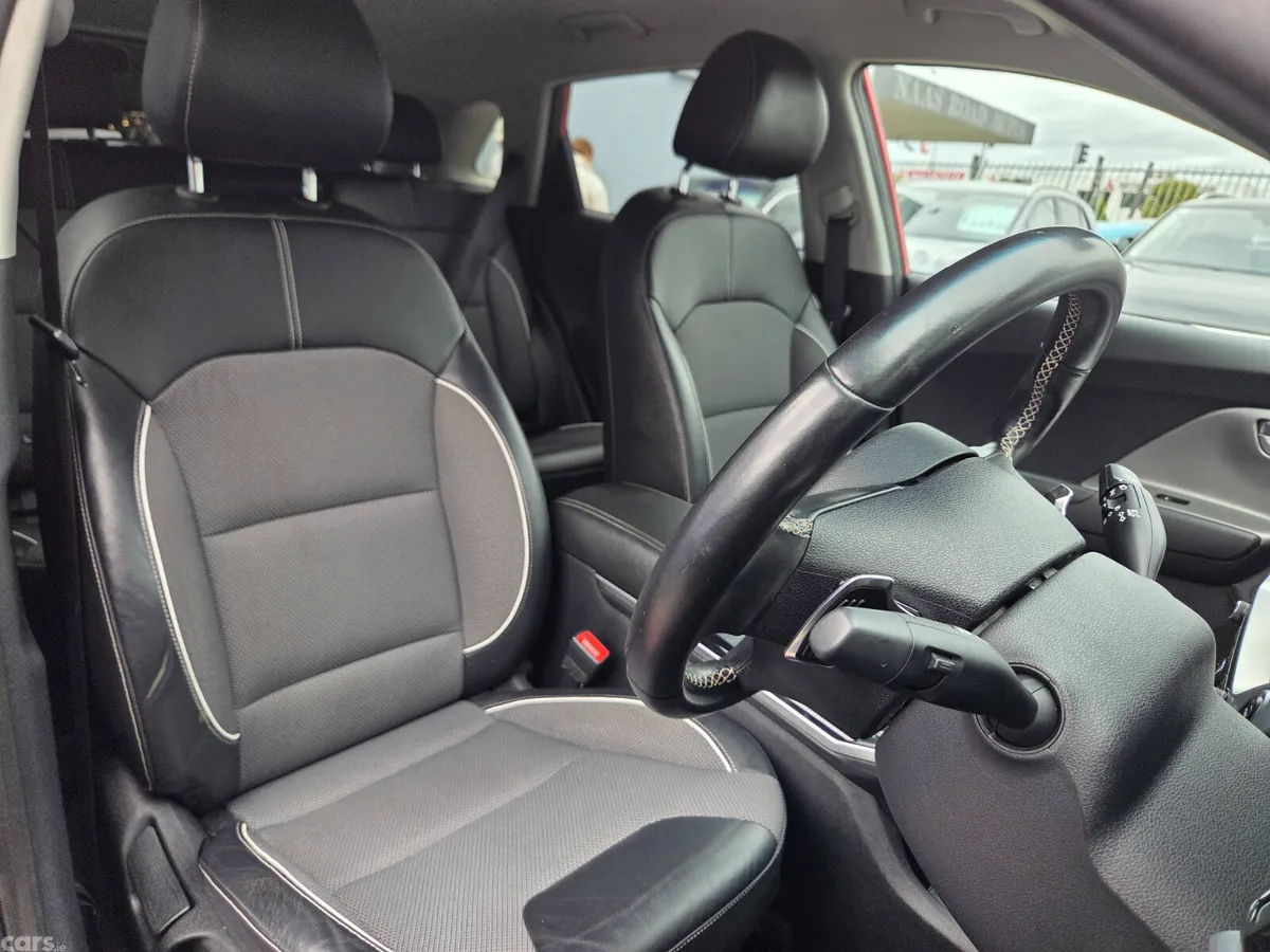 Kia e-Niro SUV, Electric, 2022, Red