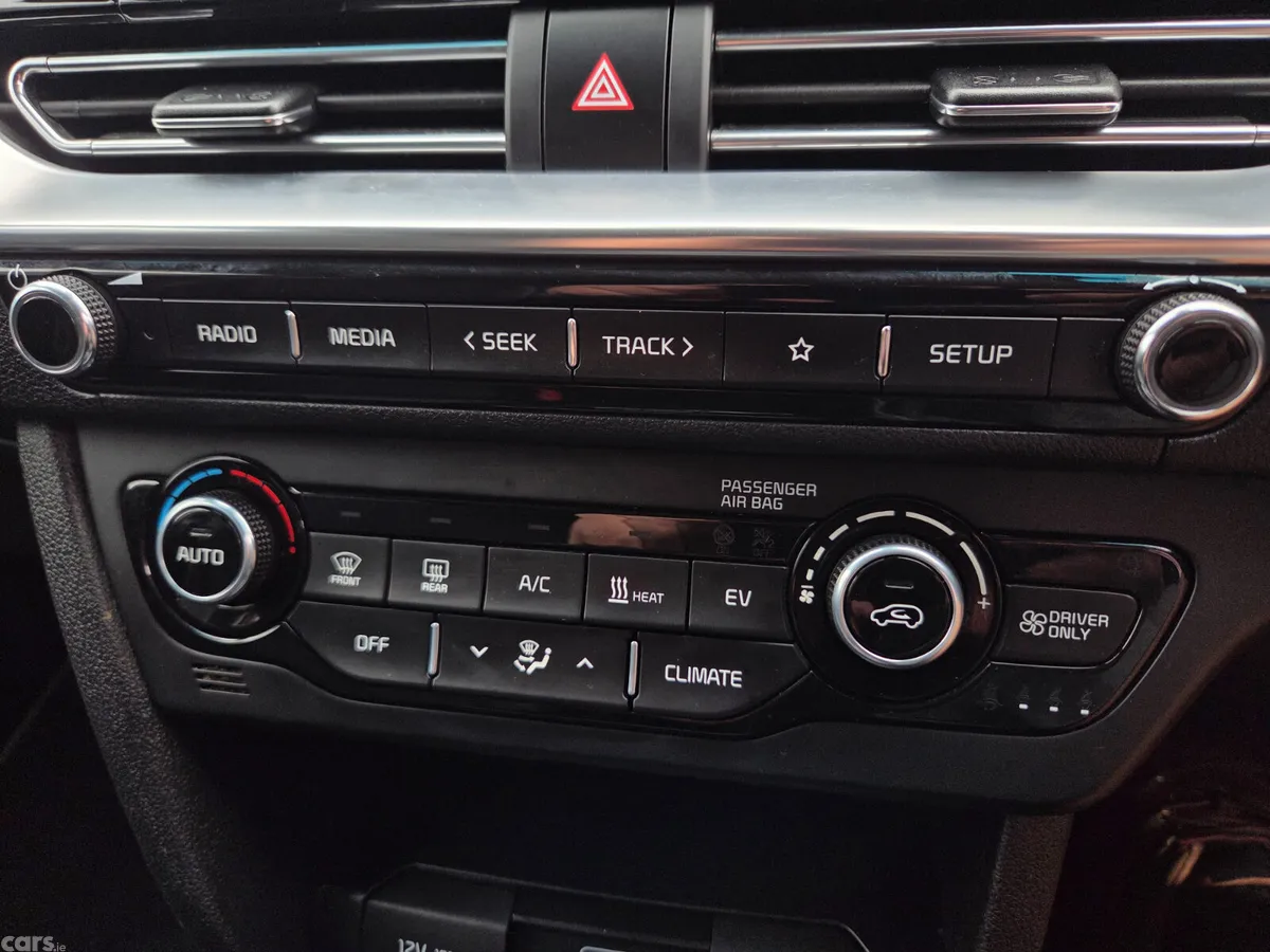 Kia e-Niro SUV, Electric, 2022, Red