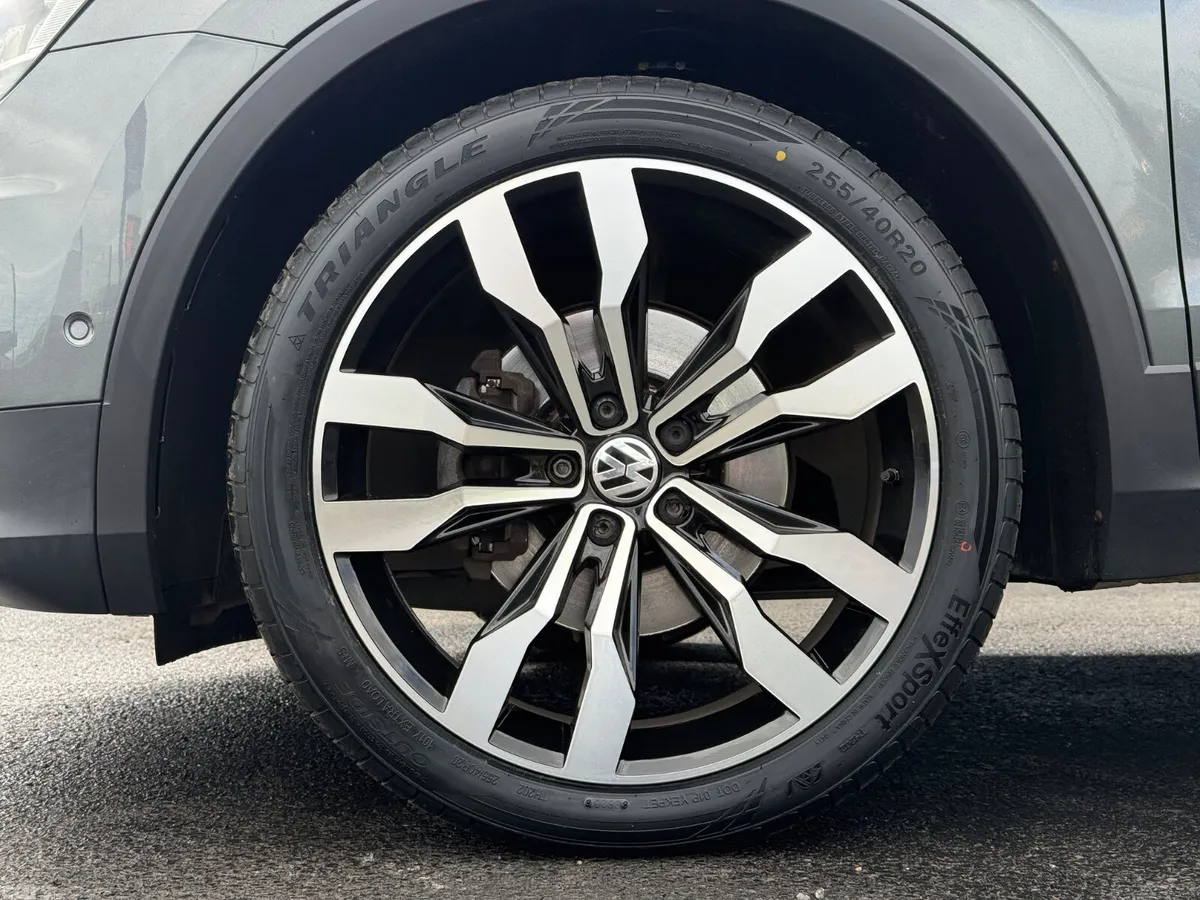 Volkswagen Tiguan SUV, Diesel, 2017, Grey
