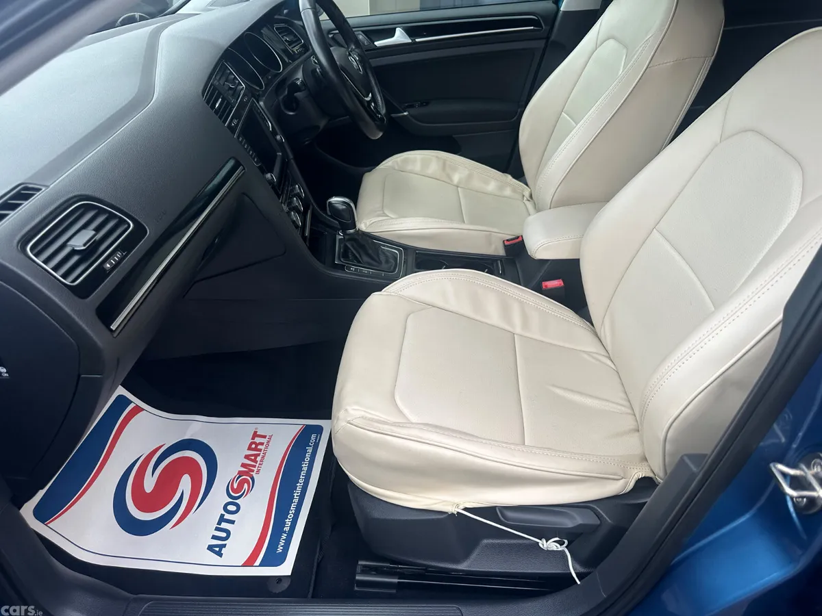 Volkswagen Golf Hatchback, Petrol, 2015, Blue