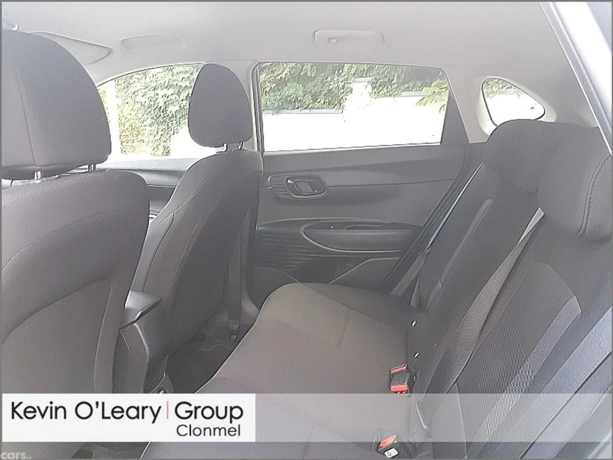 Hyundai i20 Hatchback, Petrol, 2024, Grey