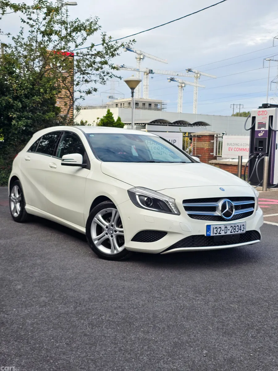 Mercedes-Benz A-Class Hatchback, Petrol, 2013, White