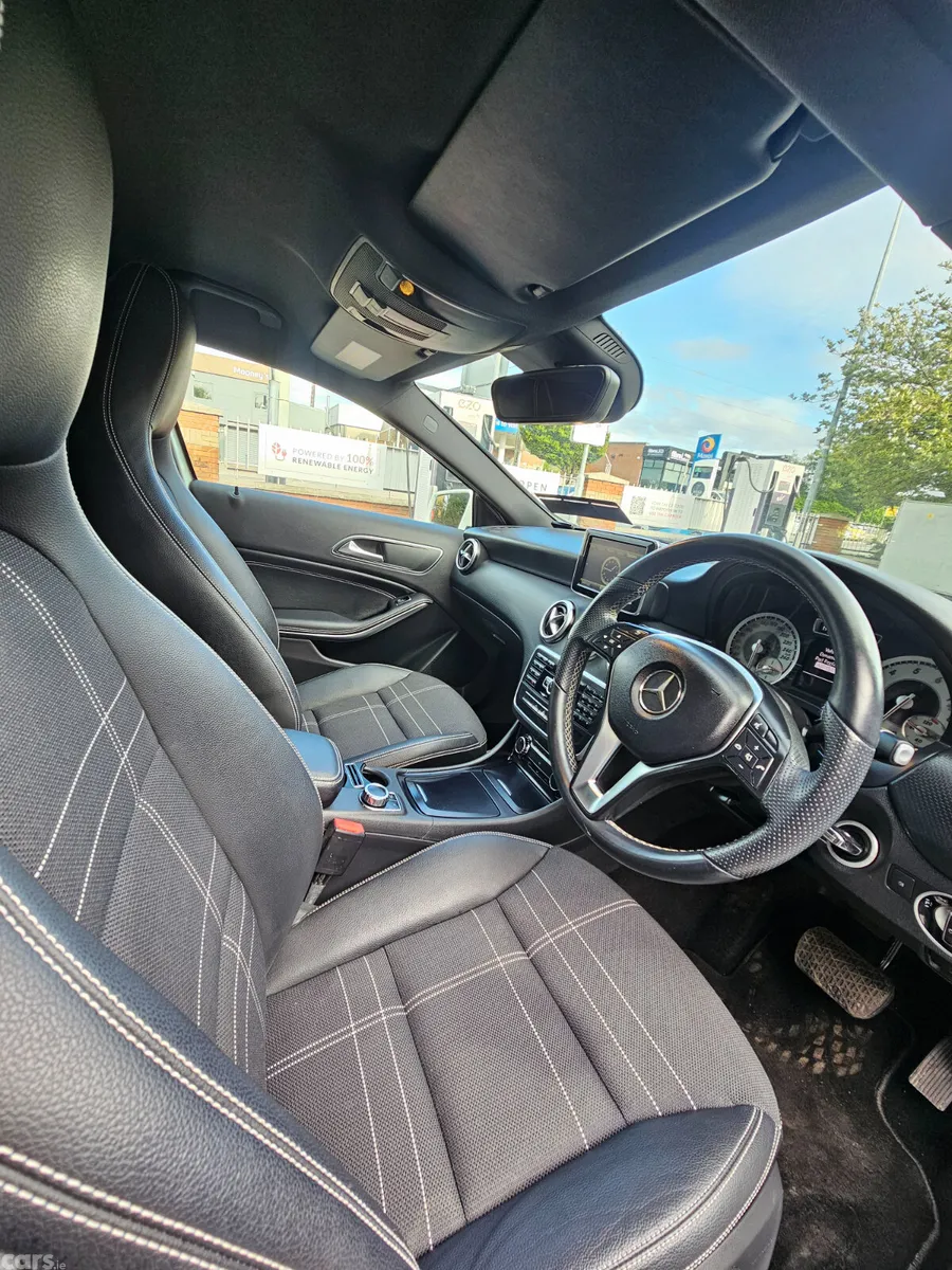 Mercedes-Benz A-Class Hatchback, Petrol, 2013, White