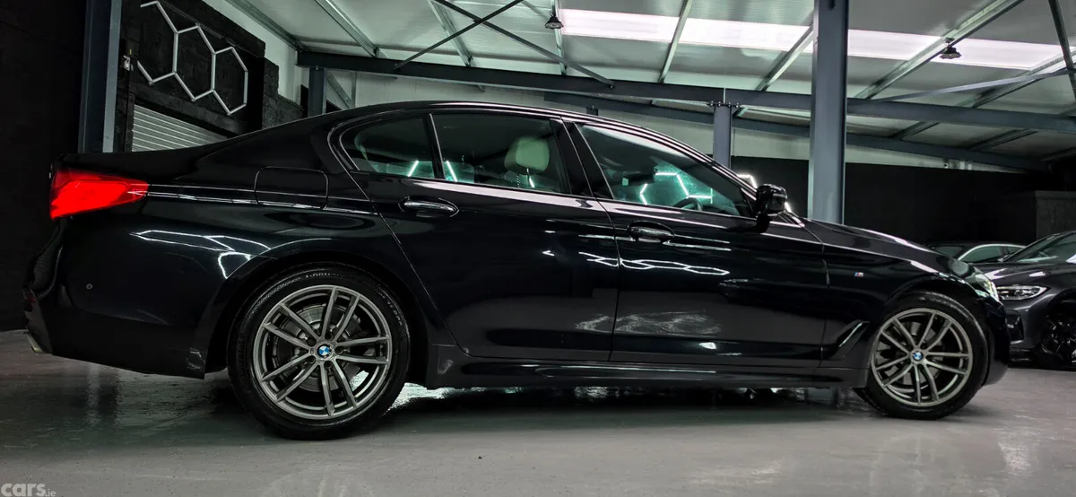 BMW 5-Series Saloon, Diesel, 2017, Black