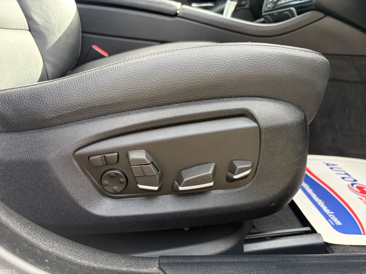 BMW 5-Series Saloon, Diesel, 2013, White