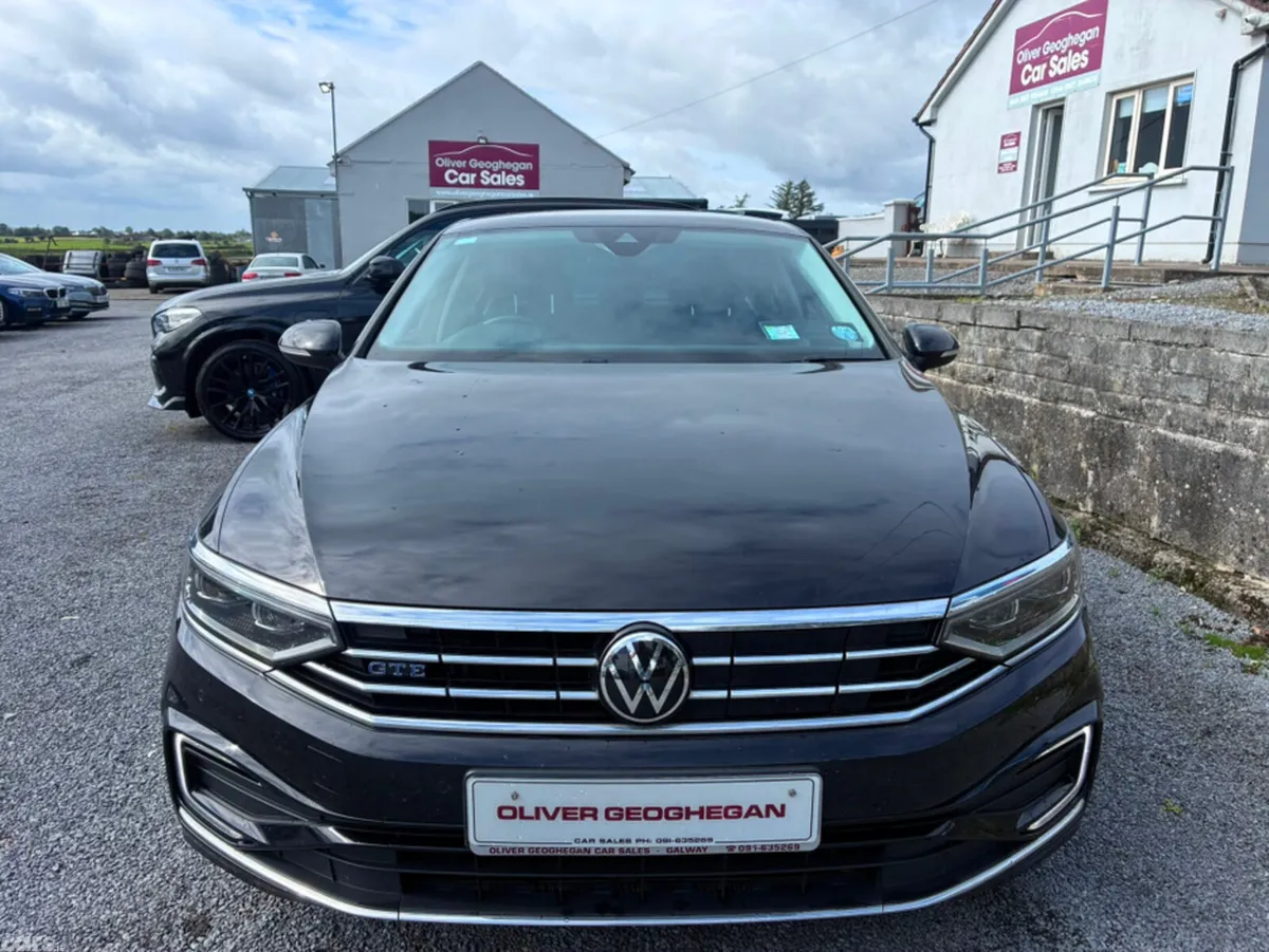 Volkswagen Passat Saloon, Petrol Plug-in Hybrid, 2021, Black