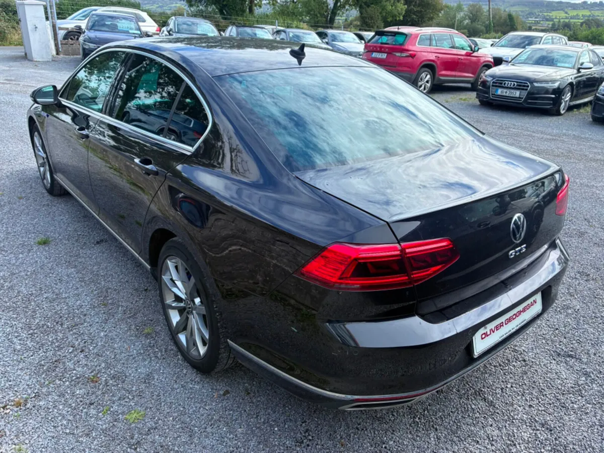 Volkswagen Passat Saloon, Petrol Plug-in Hybrid, 2021, Black