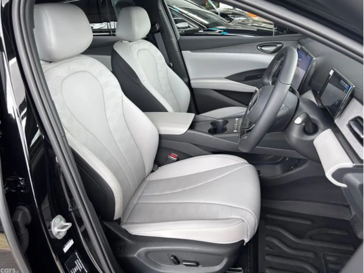 BYD Seal 6 Saloon, Petrol Plug-in Hybrid, 2026, Blue